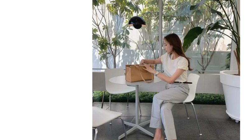 月嫂价格透明吗？揭秘月嫂服务价格构成与透明度